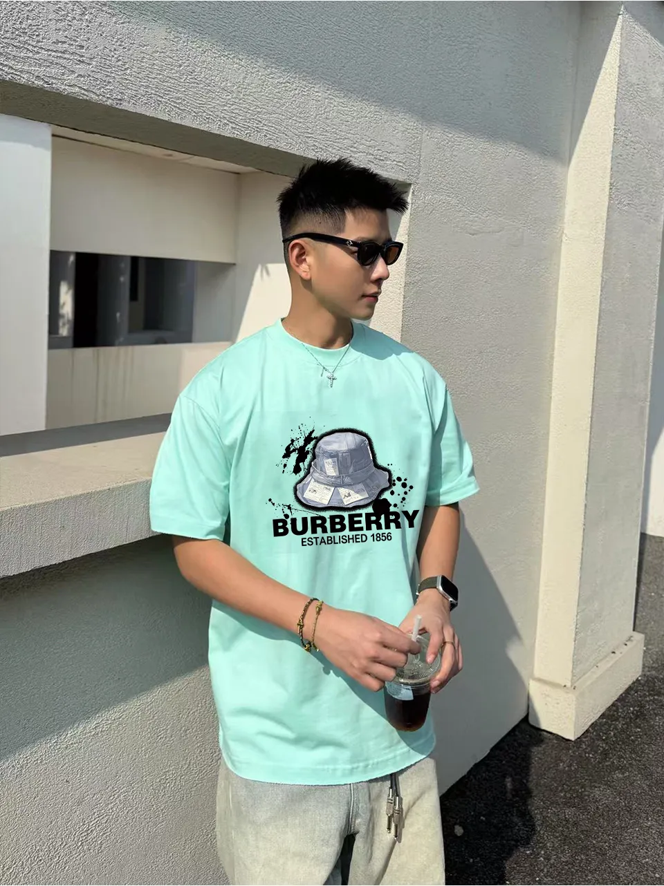 P80✨🔥 [Burberry] 2025FW short-sleeved T-shirt, printed logo Premium 26s double yarn 300g fabric, heavy fabric, custom stretcher rib, same vat and same dye, complete three labels, same style for men and women, Color: Black White Green Size: S M L XL 2XL